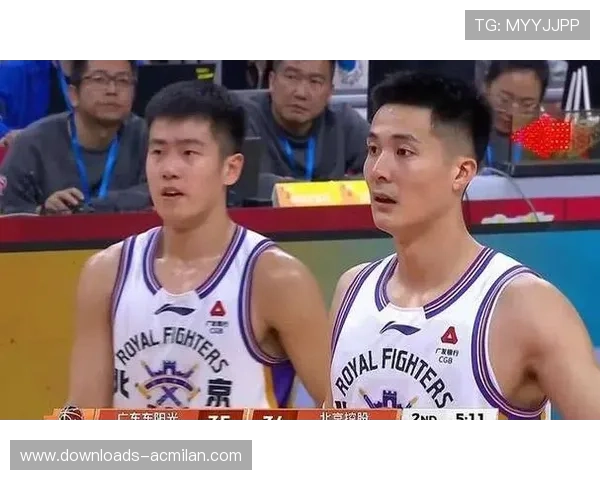 广东队内线短板暴露,连续三次不敌上海合计分差接近60分 广东队内线短板暴露,连续三次不敌上海合计分差接近60分